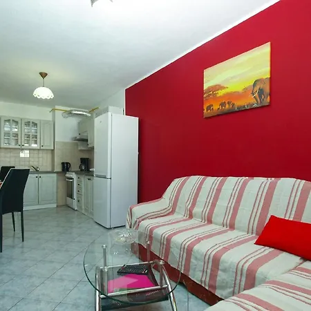 Apartment Fuer 4 Personen Ca 60 Qm In Pula, Istrien Istrische Riviera - B60150 Pula